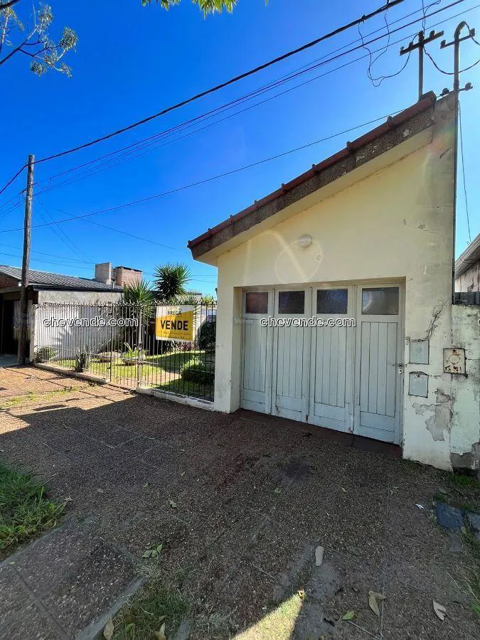 VENTA Casa 2 dormitorios cochera RAFAELA