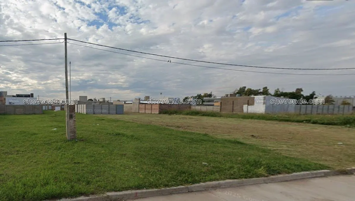Terreno en Barrio Los Arces