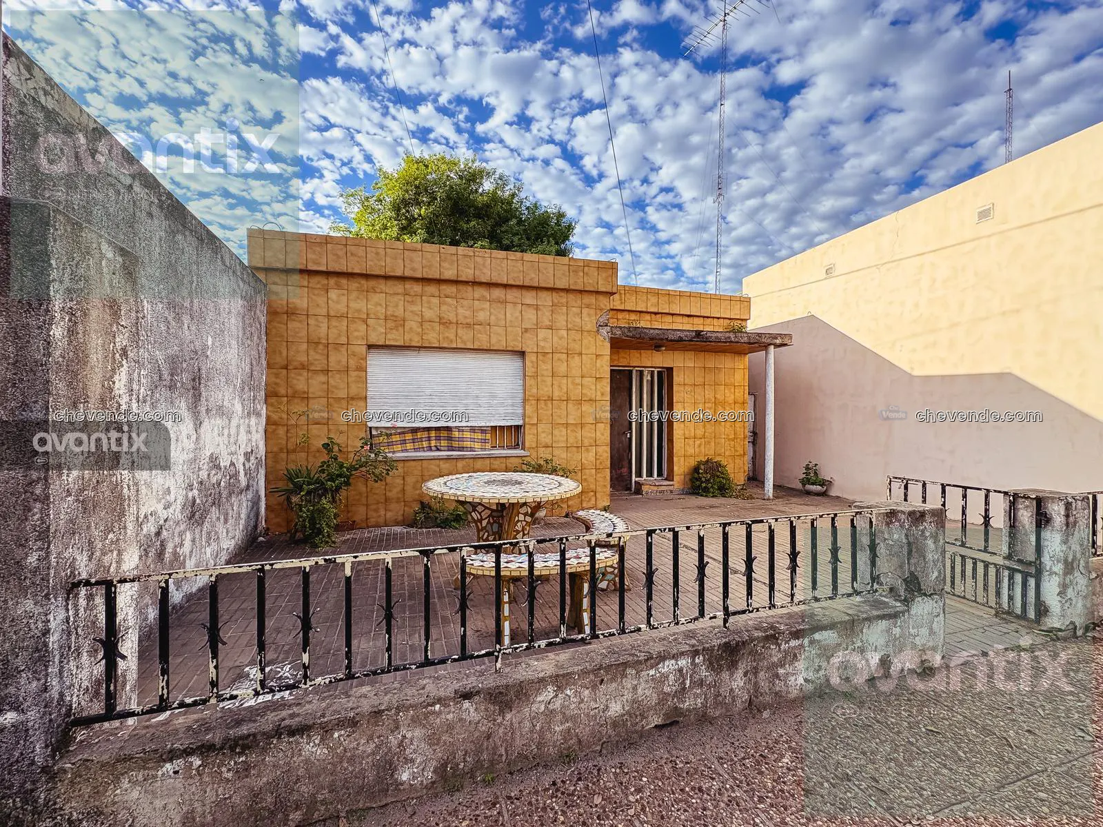 Casa a refaccionar - USD 55.000 
