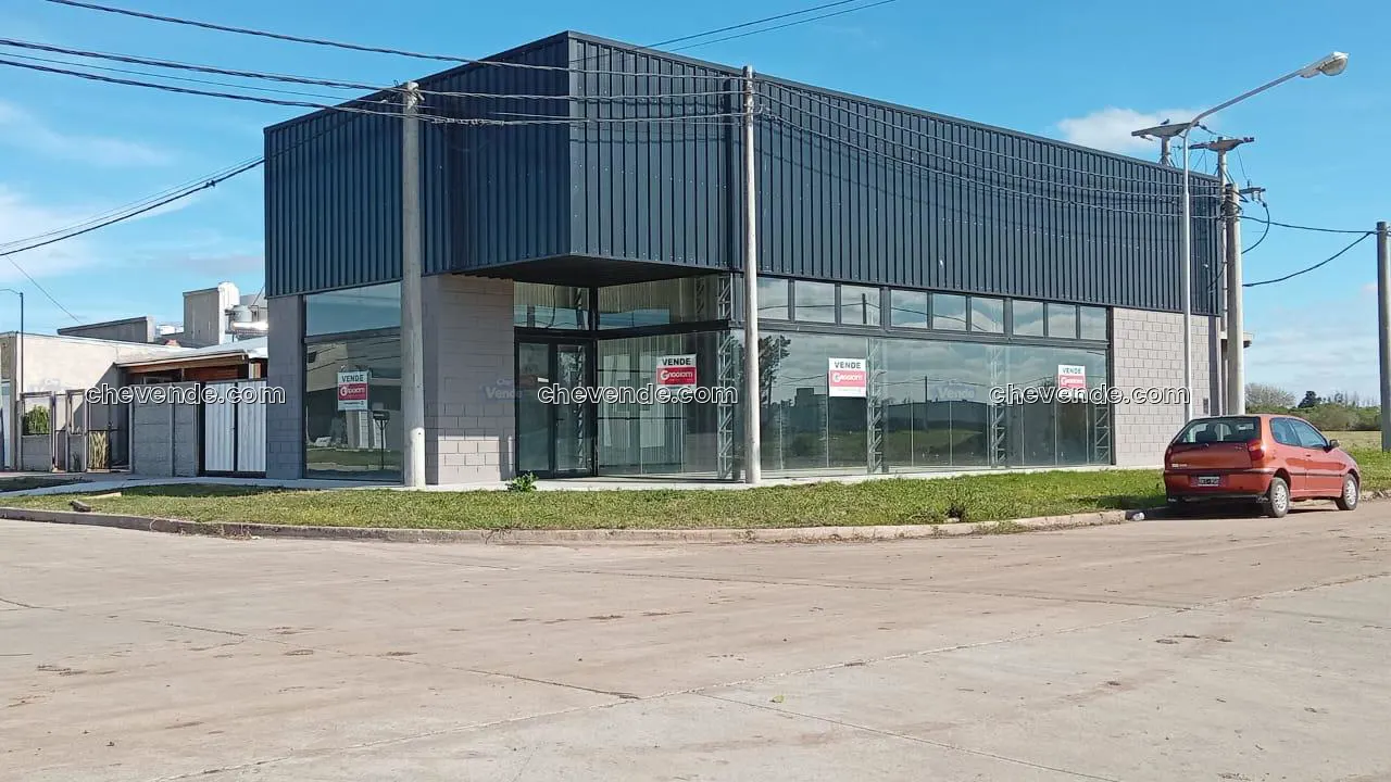 Local comercial en venta zona Hospital.