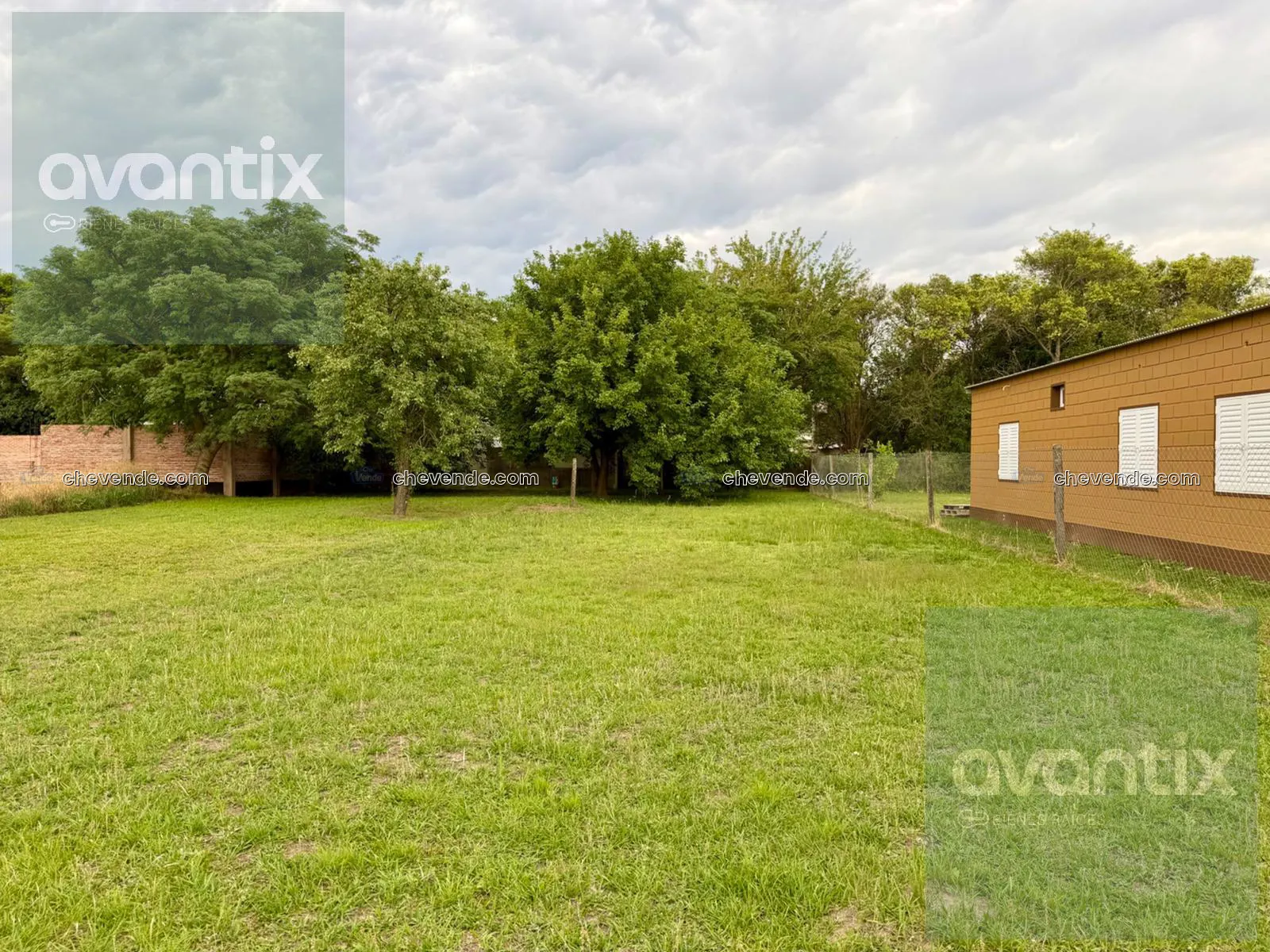 Lote de 470 m2 en Susana