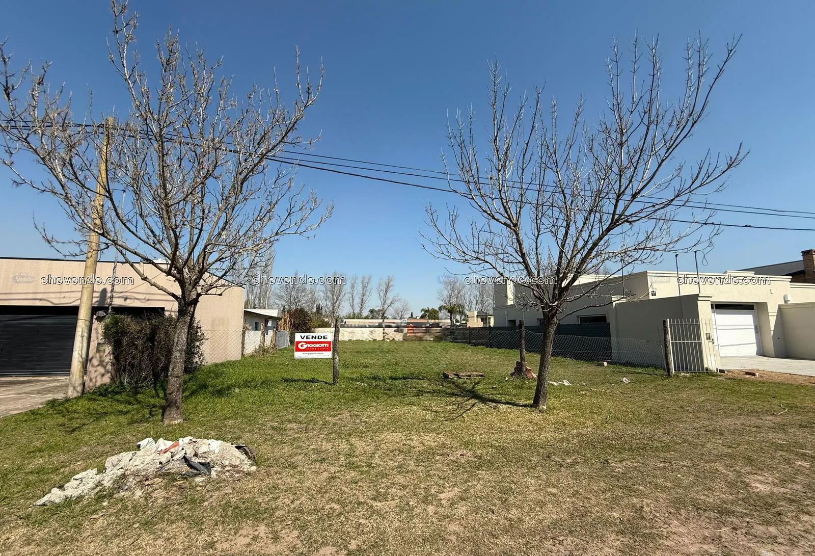 Terreno en venta en Barrio Los Alamos
