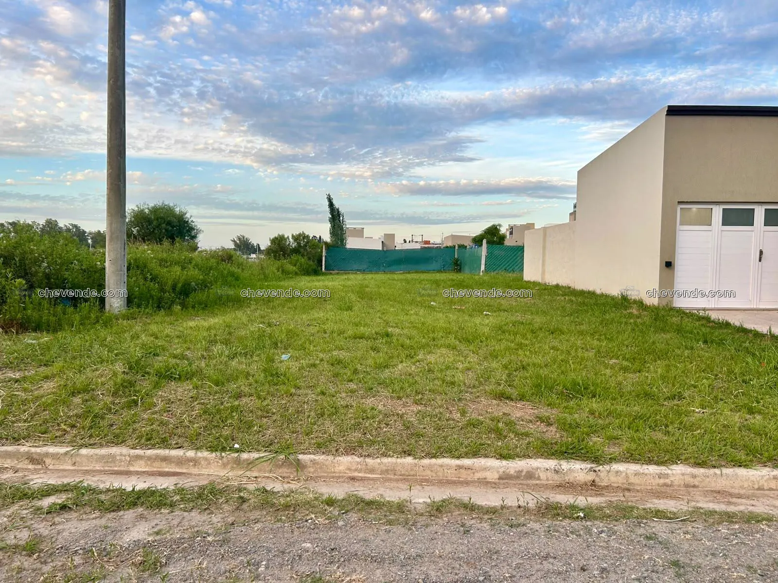 Terreno en Barrio Los Arces