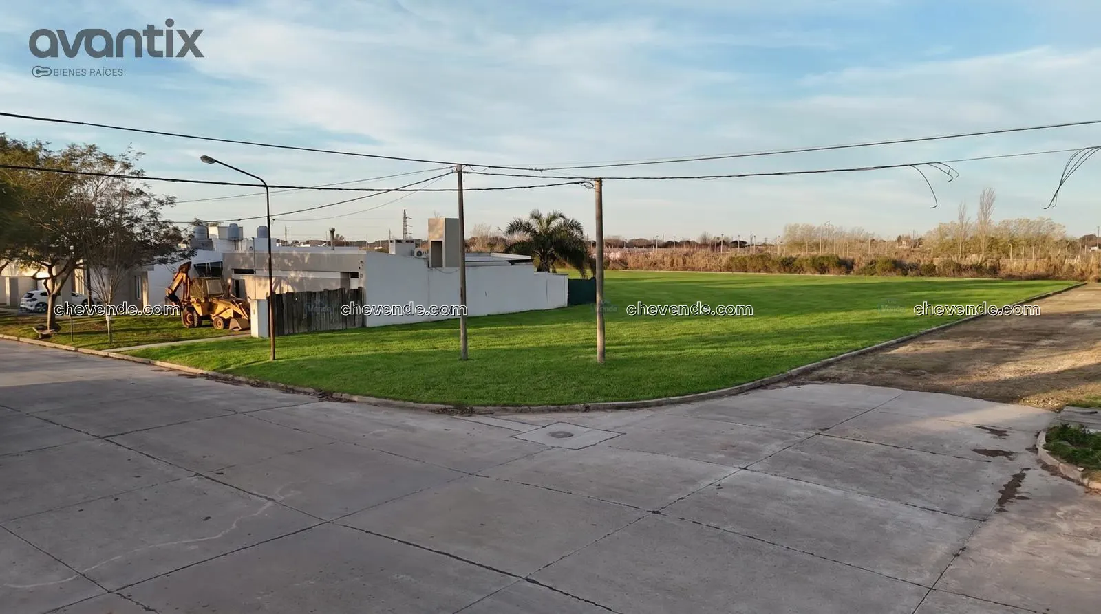 Lote de 450 m2 en barrio El Bosque