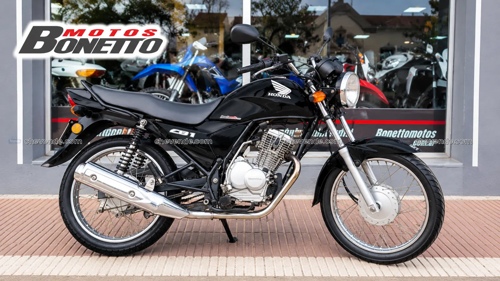 HONDA CB1 125 - 2013 - NEGRA