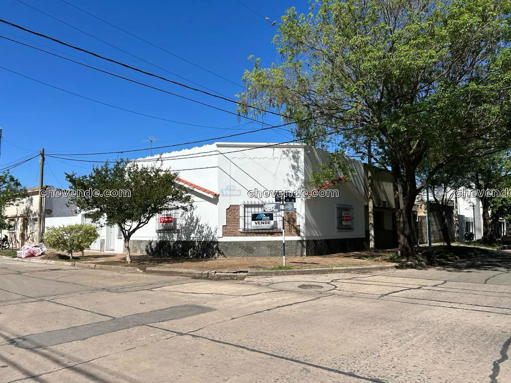 Casa en Barrio 30 de Octubre 