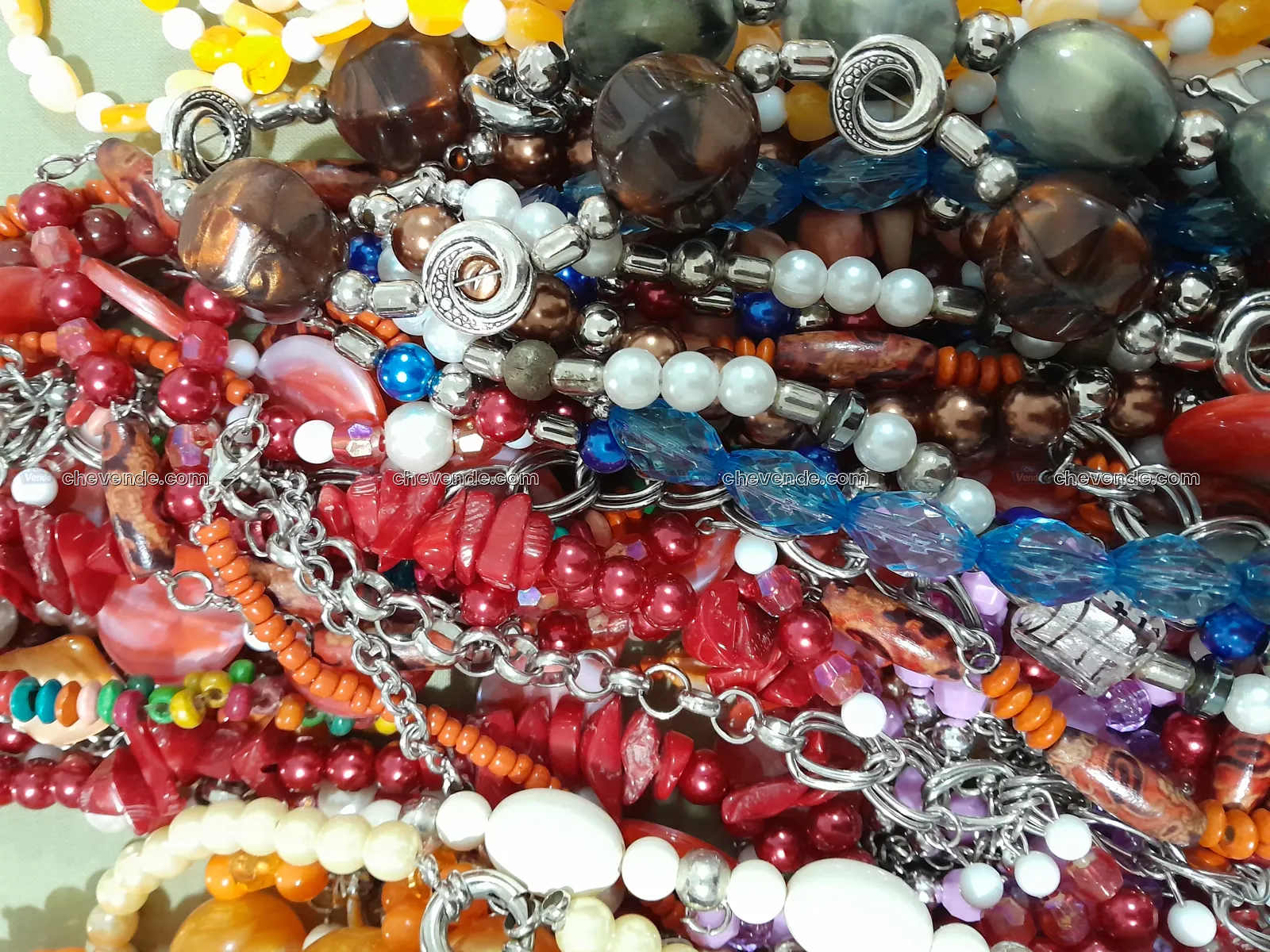 Bijouterie variada de collares