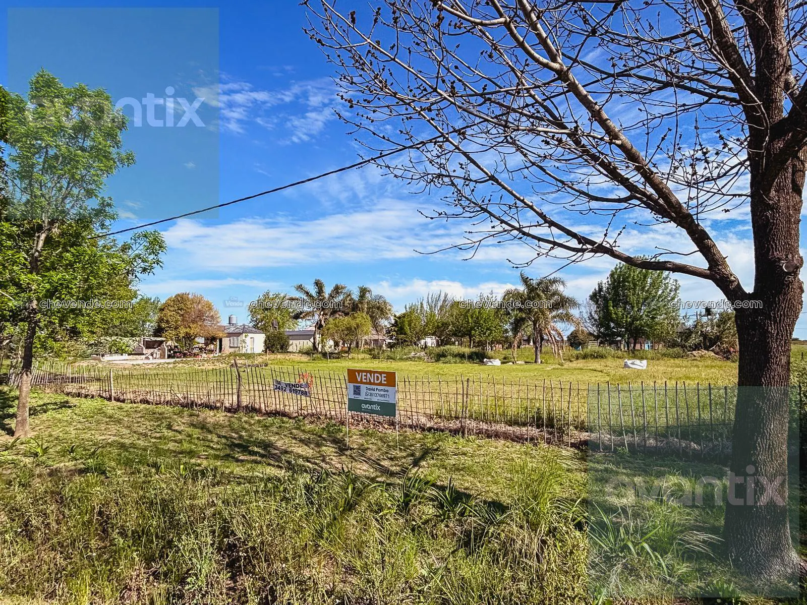 Lote de 1200 m2 en Roca 