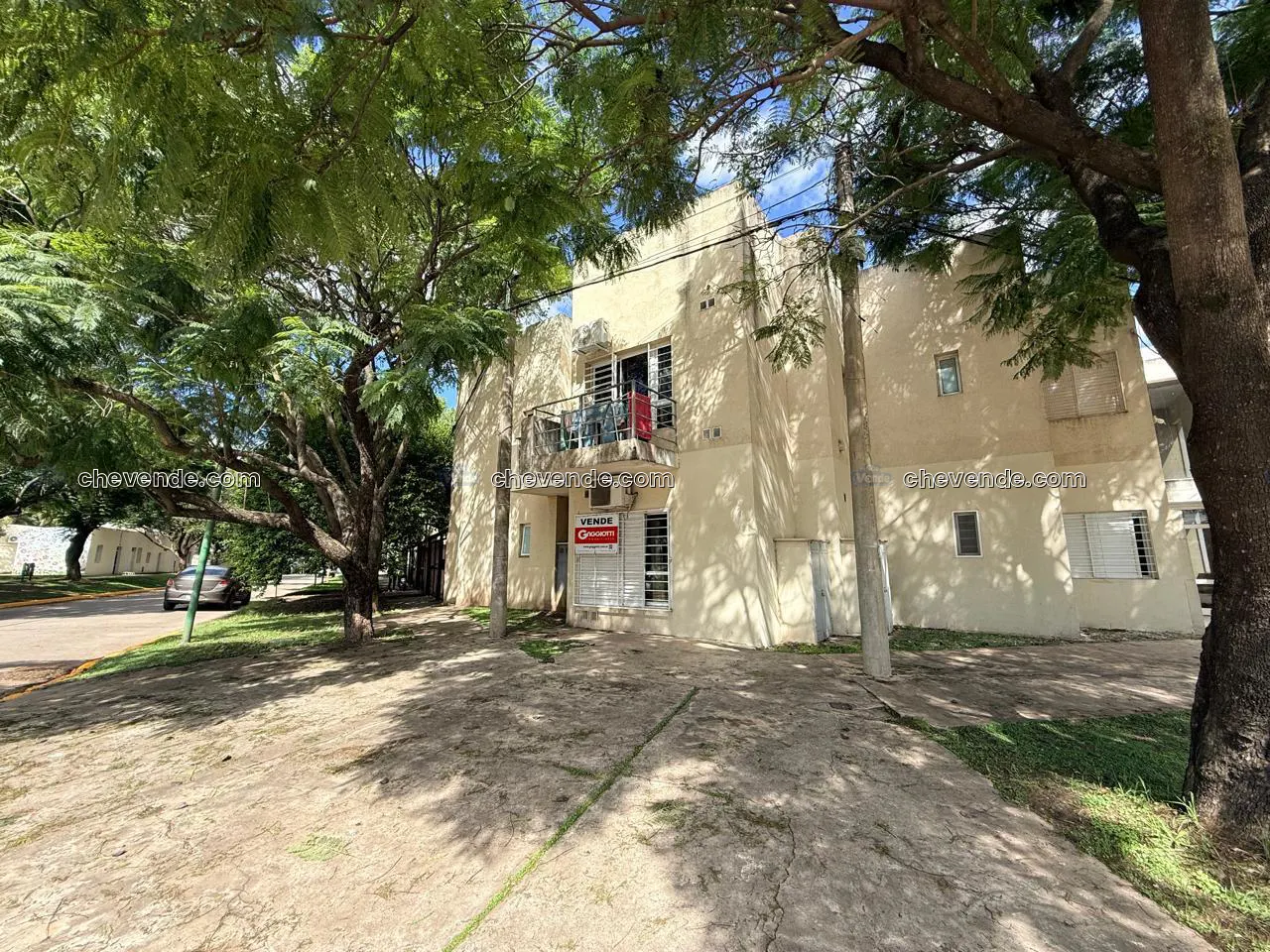 Departamento en barrio Pizzurno
