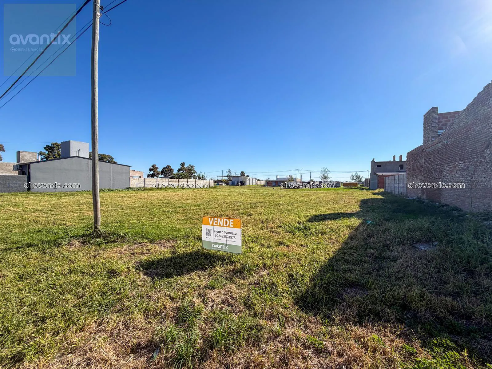 Terreno de 300 m2 - USD 30.000