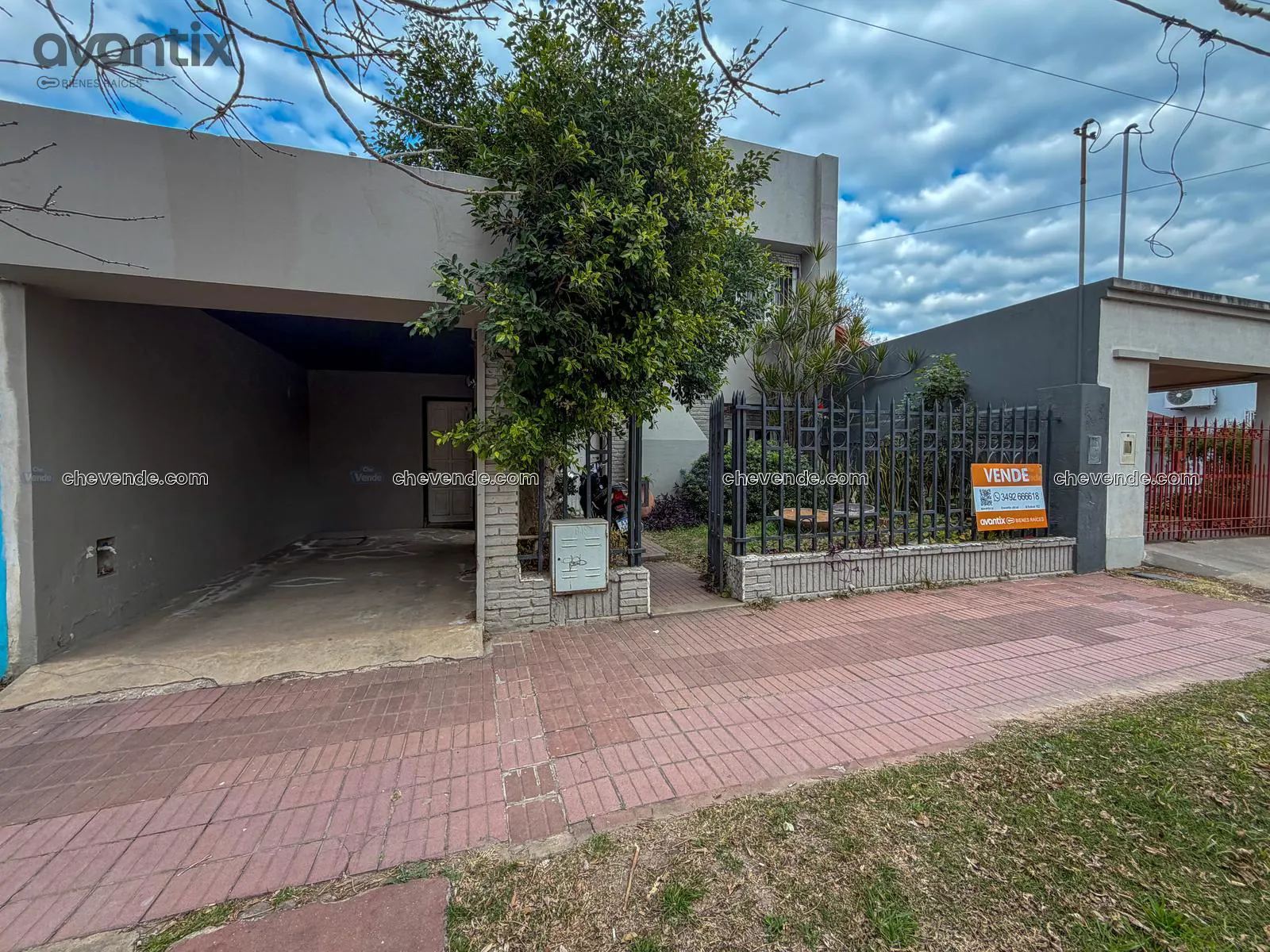Casa + departamento en barrio San Martín 