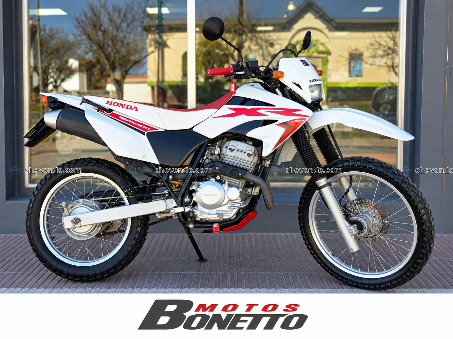 HONDA XR 250 TORNADO 2019 13.500 KM