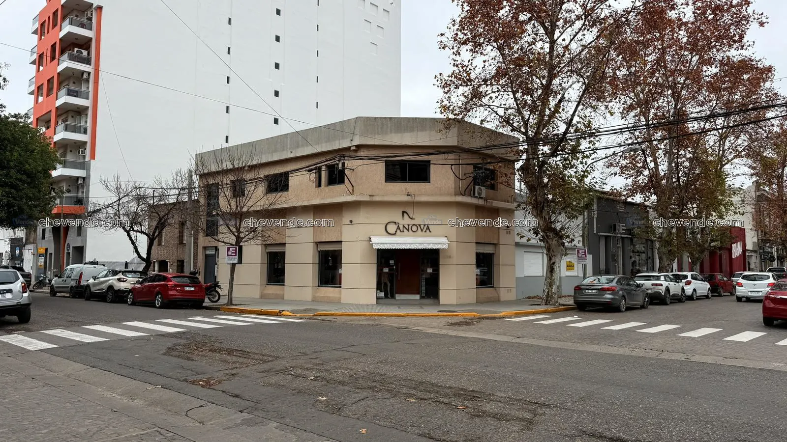 local en alquiler frente a los tribunales