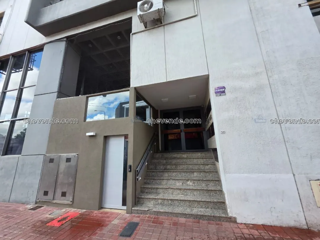 B° MOSCONI - DPTO. EDIFICO JOCKEY - Dirección Inmobiliaria