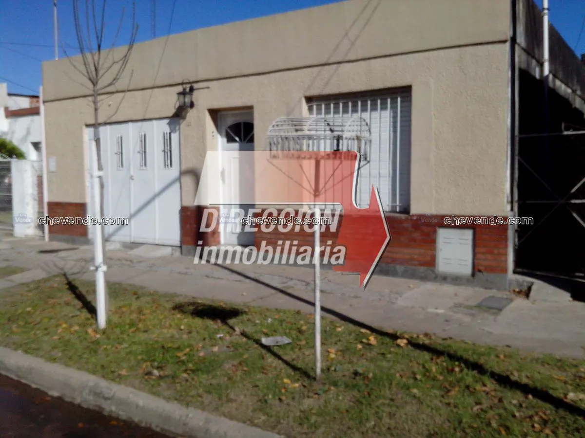 CASA SOBRE CALLE MARINI - Dirección Inmobiliaria