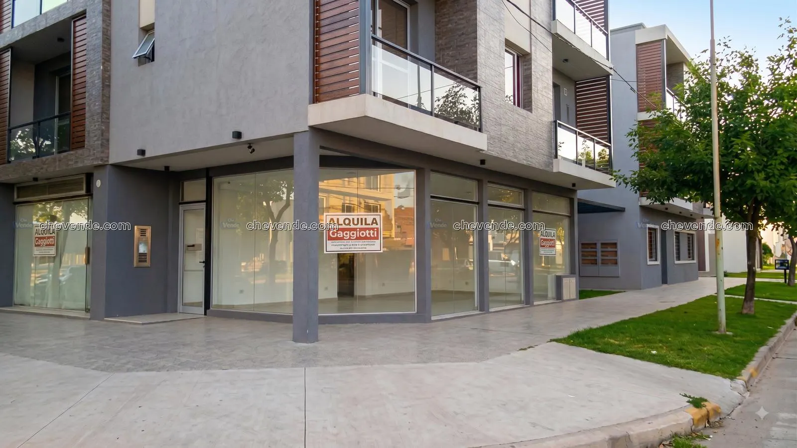 Local - Barrio Ilolay
